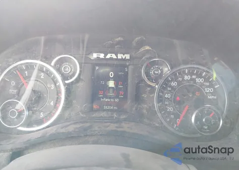 2024 Ram 2500 Big Horn 4X4 6'4 Box z USA, uszkodzony, nr VIN 3C6UR5DL2RG338525